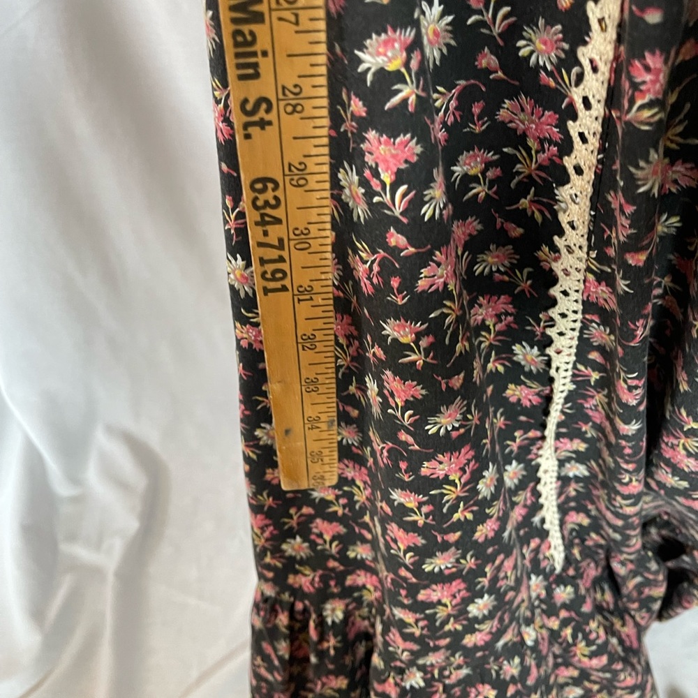 Vintage Dress Lace Up Floral Long Dress Zip Up Back Arm pit to arm pit 13-14”. - Picture 3 of 13